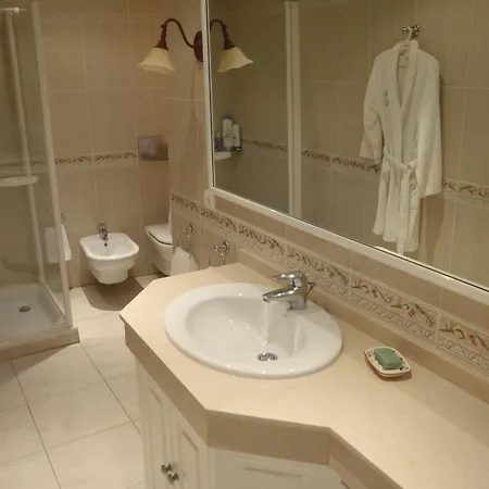 Luxurioese Mit Sonnenterrasse Apartment *